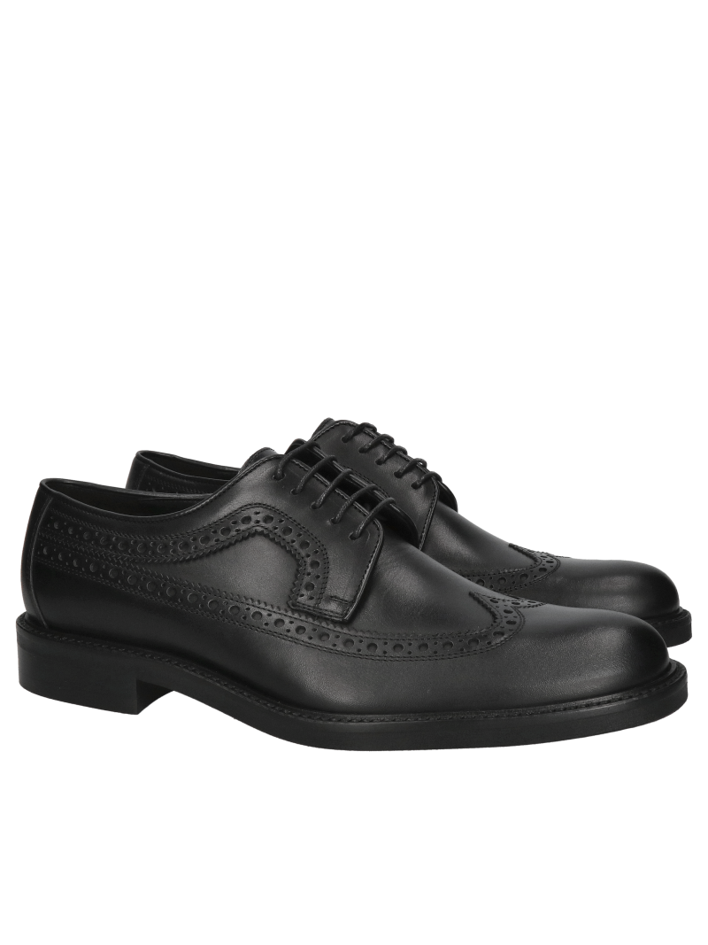 Black leather men's brogues, men's casual shoes with a comfortable, soft insole
