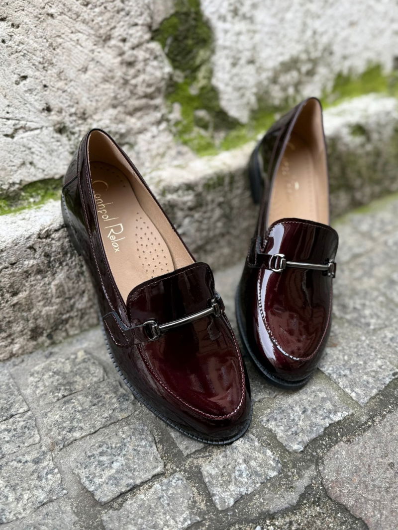 Women's loafers in burgundy, leather moccasins for women