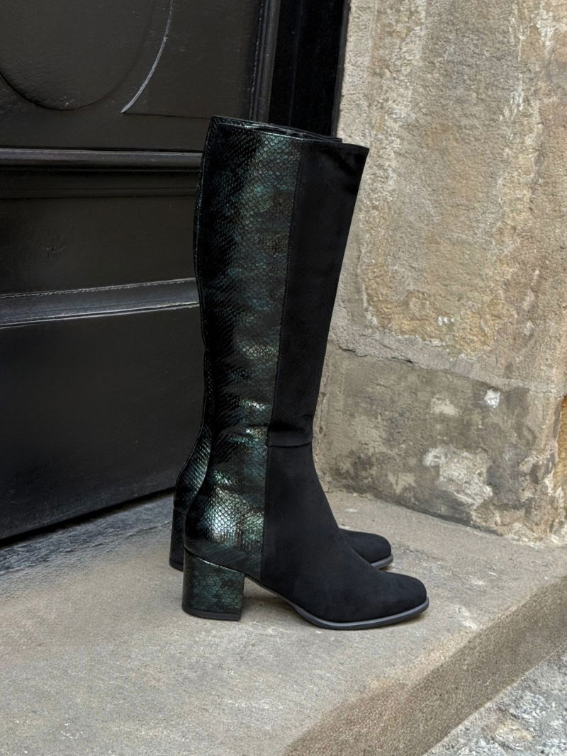 Women's suede boots combined with patent leather, comfortable boots with low heels, high quality and comfort