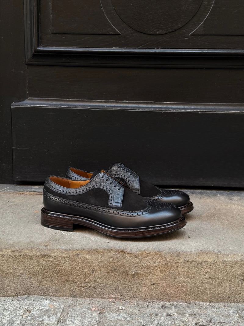 Men's brogues, unique soft Conhpol insoles, men's black full-grain leather and suede shoes