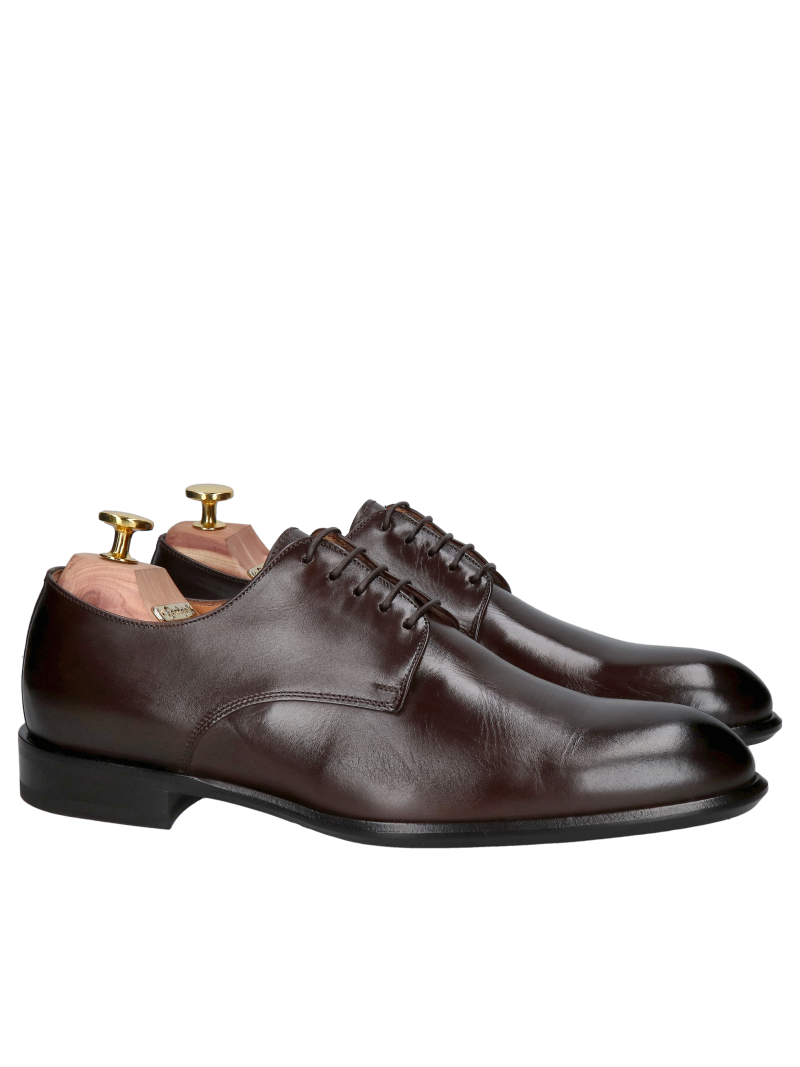Premium men's shoes, brown elegant shoes for a suit with leather soles, Konopka Shoes