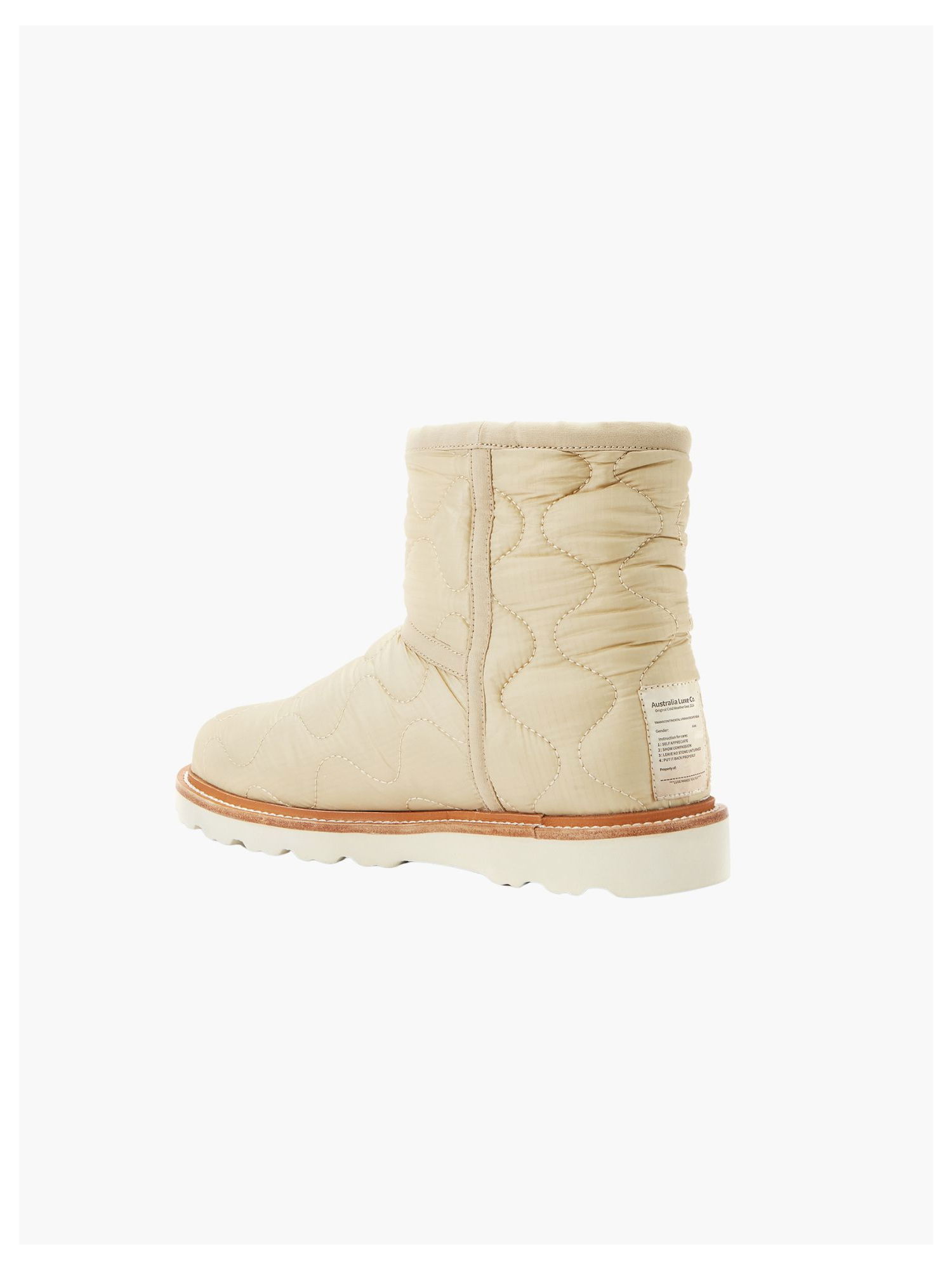 Quilted women's winter boots – insulated with sheepskin