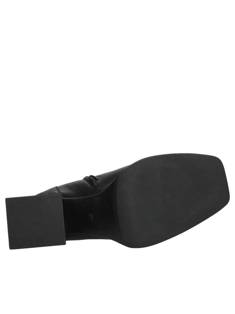 Fashionable women's boots with thick heels, elegant boots made of grain leather