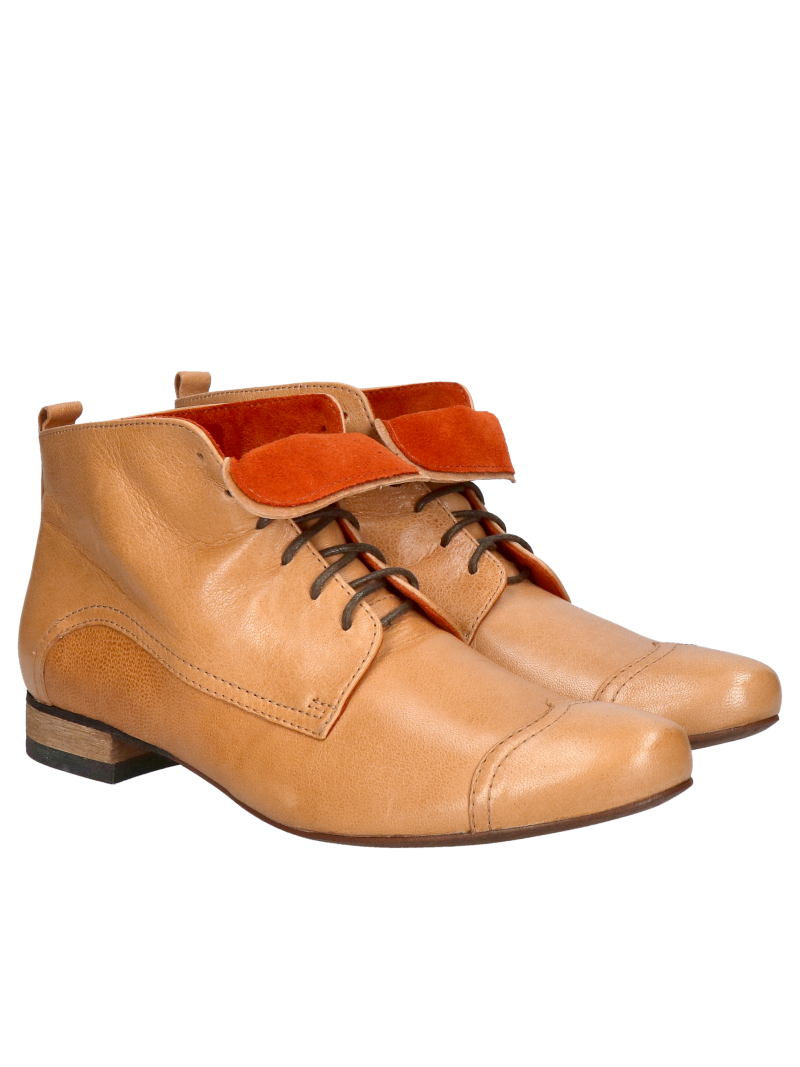 Low red women's boots, uninsulated, made of leather with decorative orange suede trim, Konopka Shoes