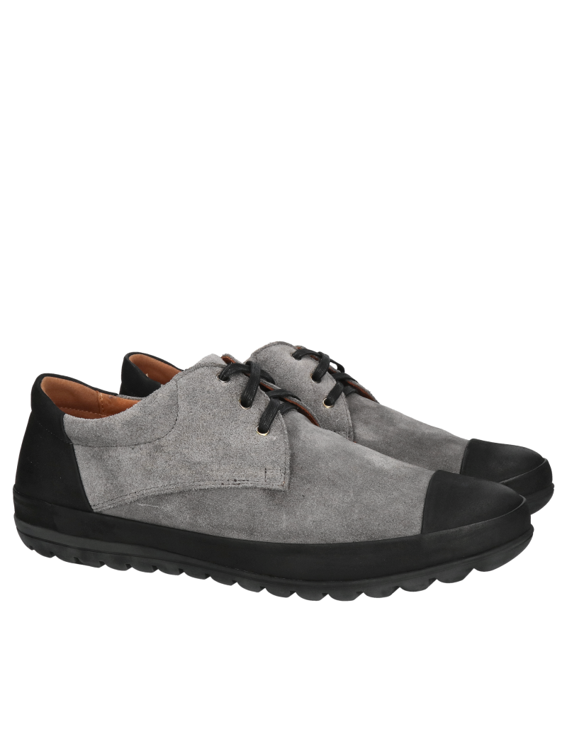 Men's suede leather shoes, high quality and great comfort when walking