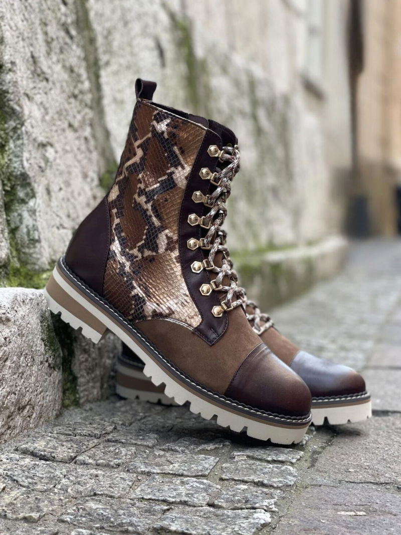 Original women's snakeskin boots, brown winter boots with thick soles from Polish manufacturer Conhpol