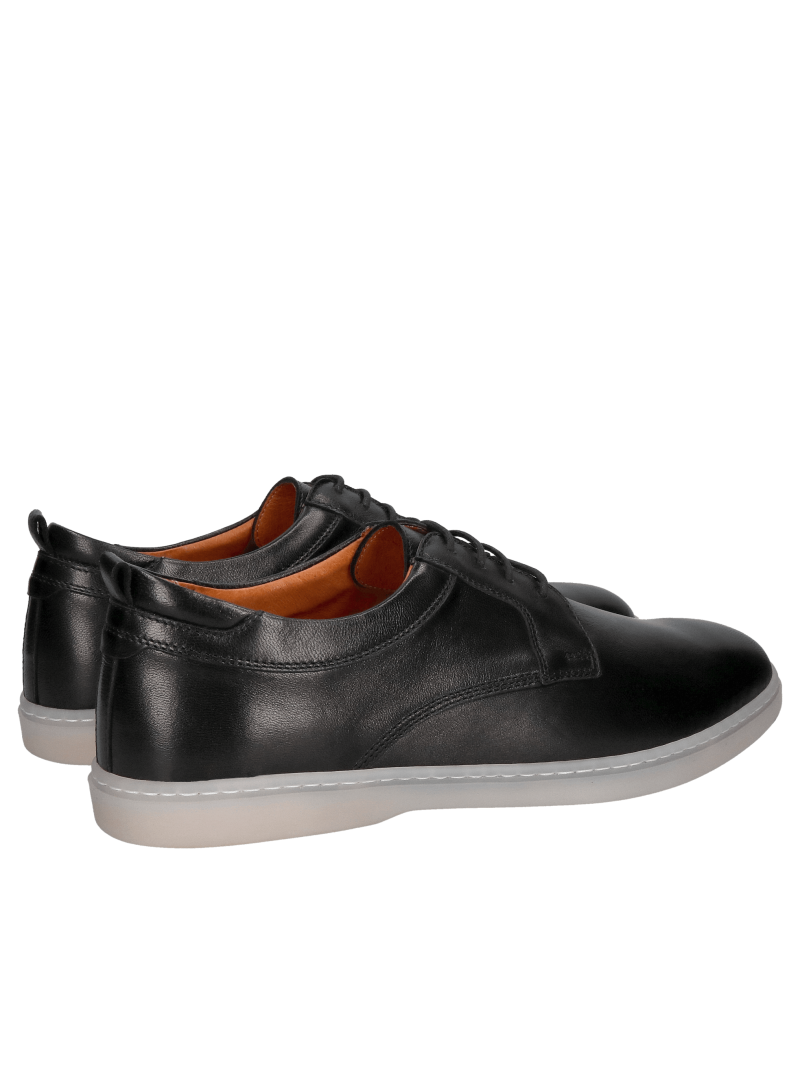 Lightweight and comfortable men's shoes, black men's everyday shoes from a Polish manufacturer
