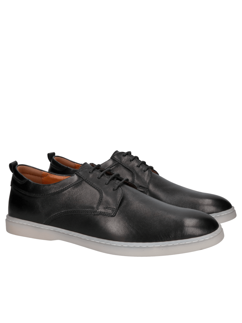 Lightweight and comfortable men's shoes, black men's everyday shoes from a Polish manufacturer