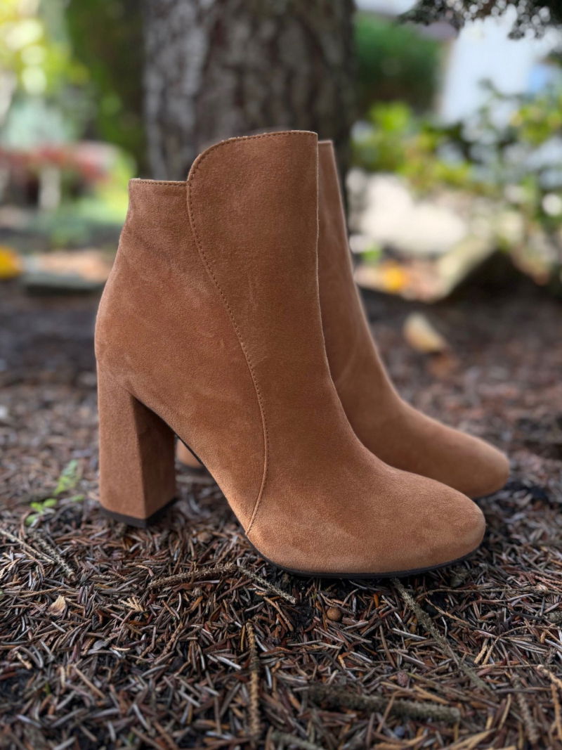 Suede red high-heeled ankle boots, women's winter boots with a heel