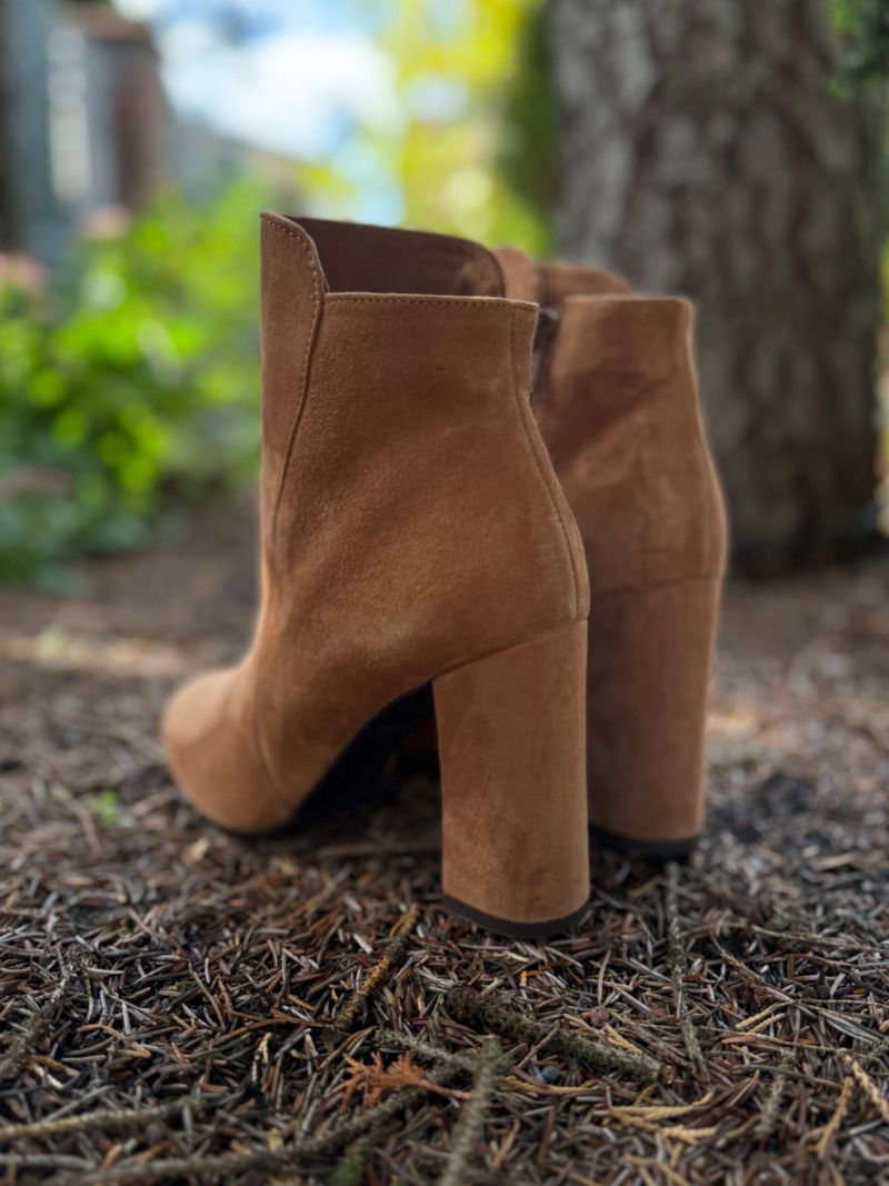 Suede red high-heeled ankle boots, women's winter boots with a heel