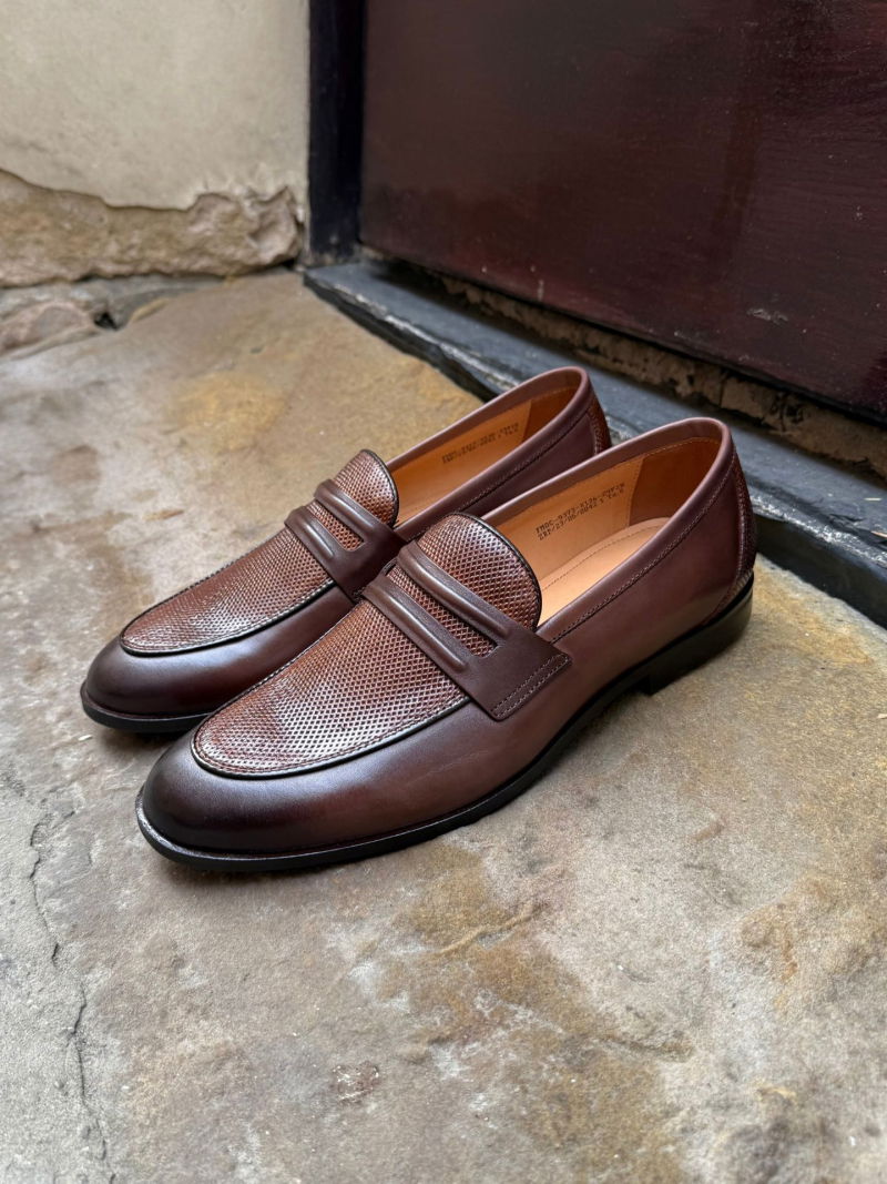 Men's slip-on shoes, brown men's loafers, elegant slip-on shoes made of natural leather, Konopka Shoes