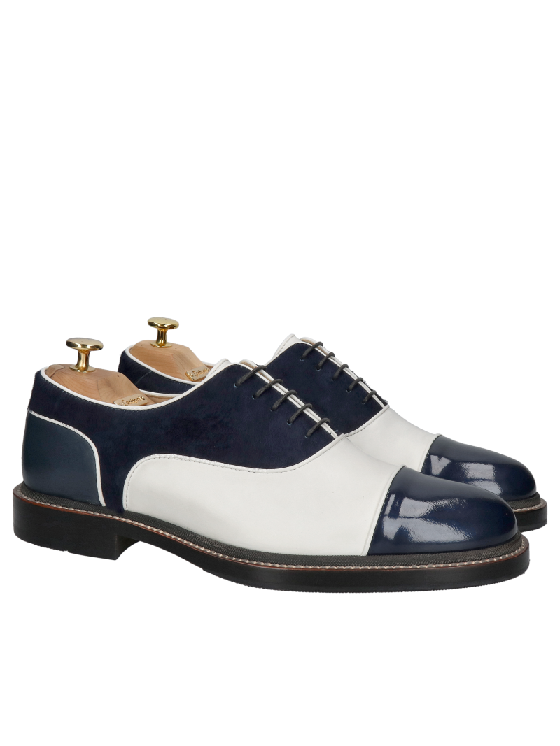 Unique premium men's shoes with thick soles