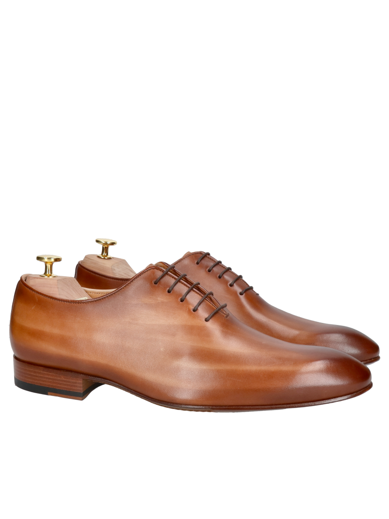 Hand-painted premium loafers, elegant men's shoes for suits