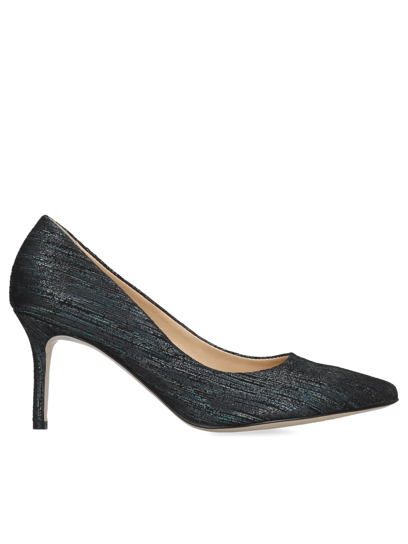 Comfortable 7cm heels, elegant shiny suede pumps to go with a dress