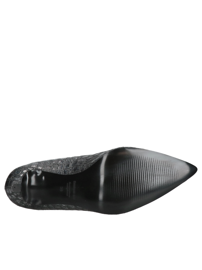 Low-heeled women's leather shoes, elegant black pumps for an elegant dress, Konopka Shoes