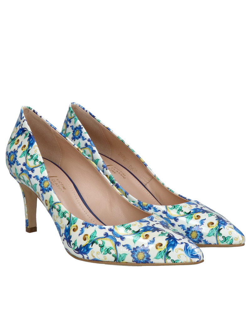 Unique patent leather high heels, comfortable pointed-toe pumps, high heels for dresses