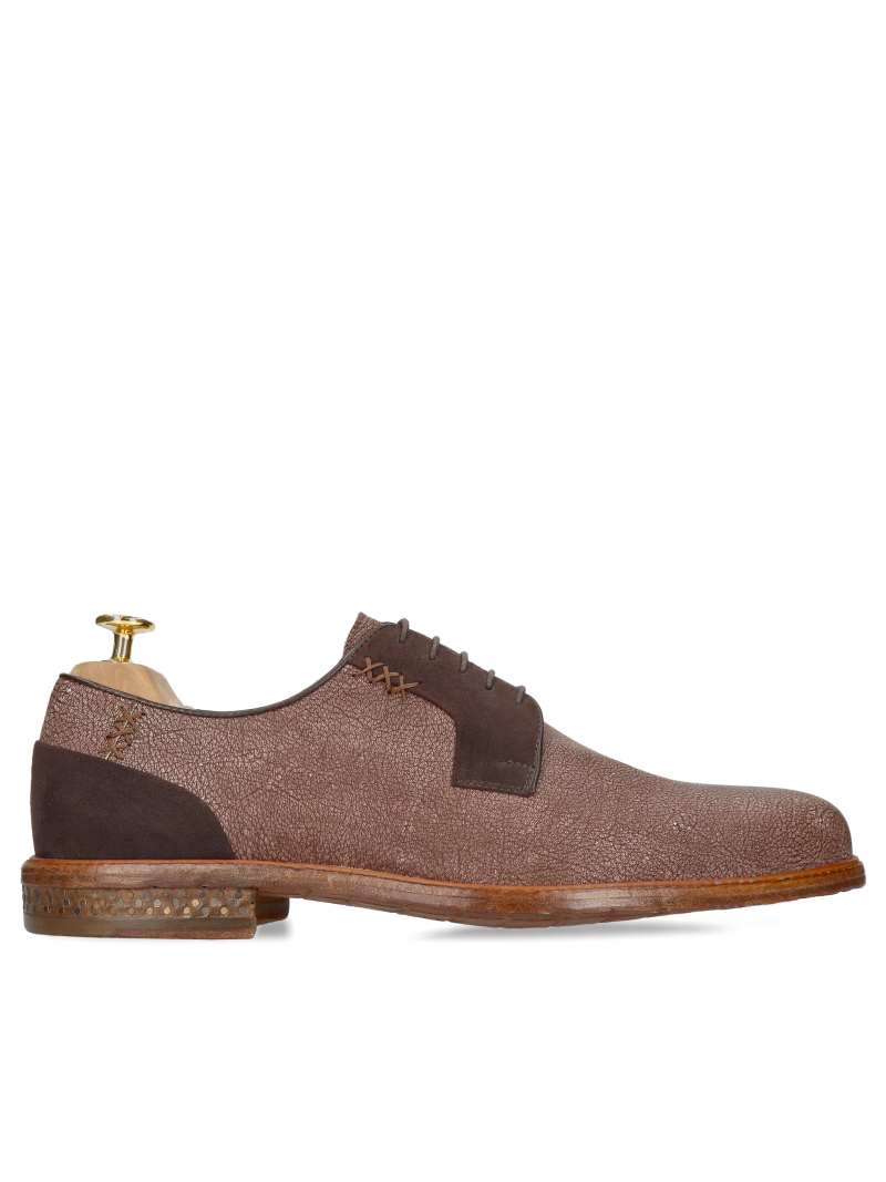 Men's shoes with premium leather soles from Conhpol Gold, luxury men's shoes