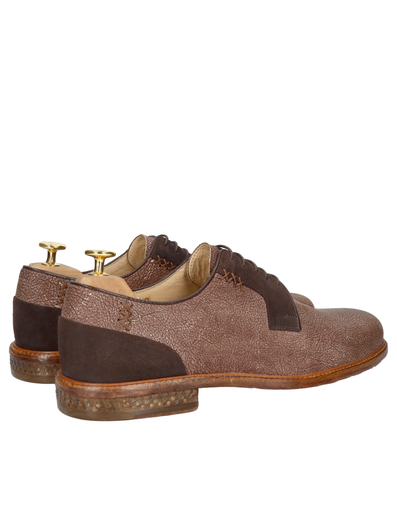 Men's shoes with premium leather soles from Conhpol Gold, luxury men's shoes