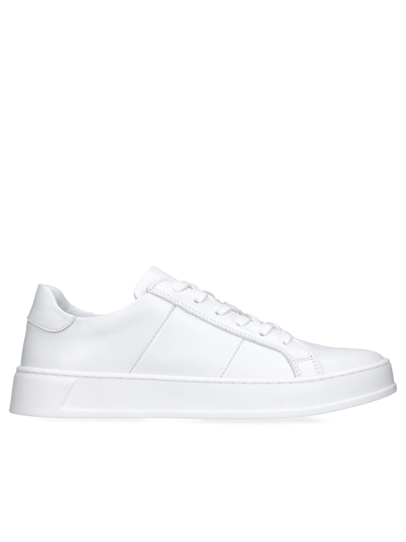 Lightweight white leather sneakers for women, white women's sports shoes to go with a summer dress