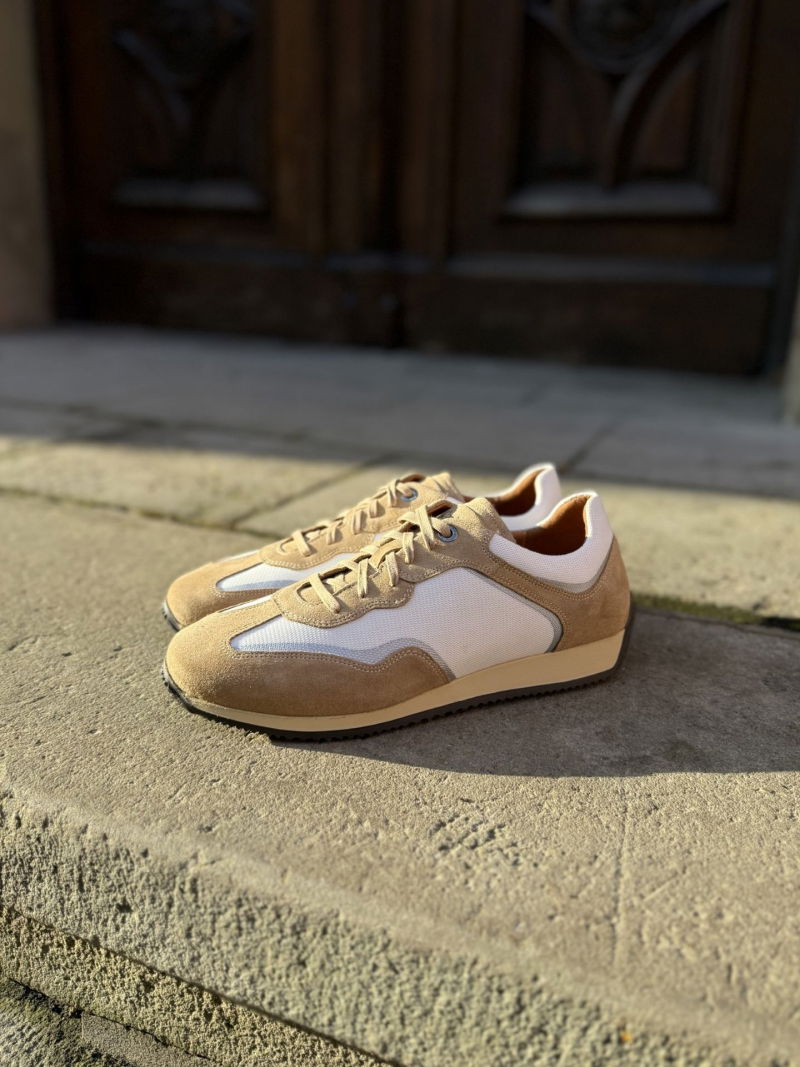 Men's sports sneakers made of suede leather and lightweight white fabric