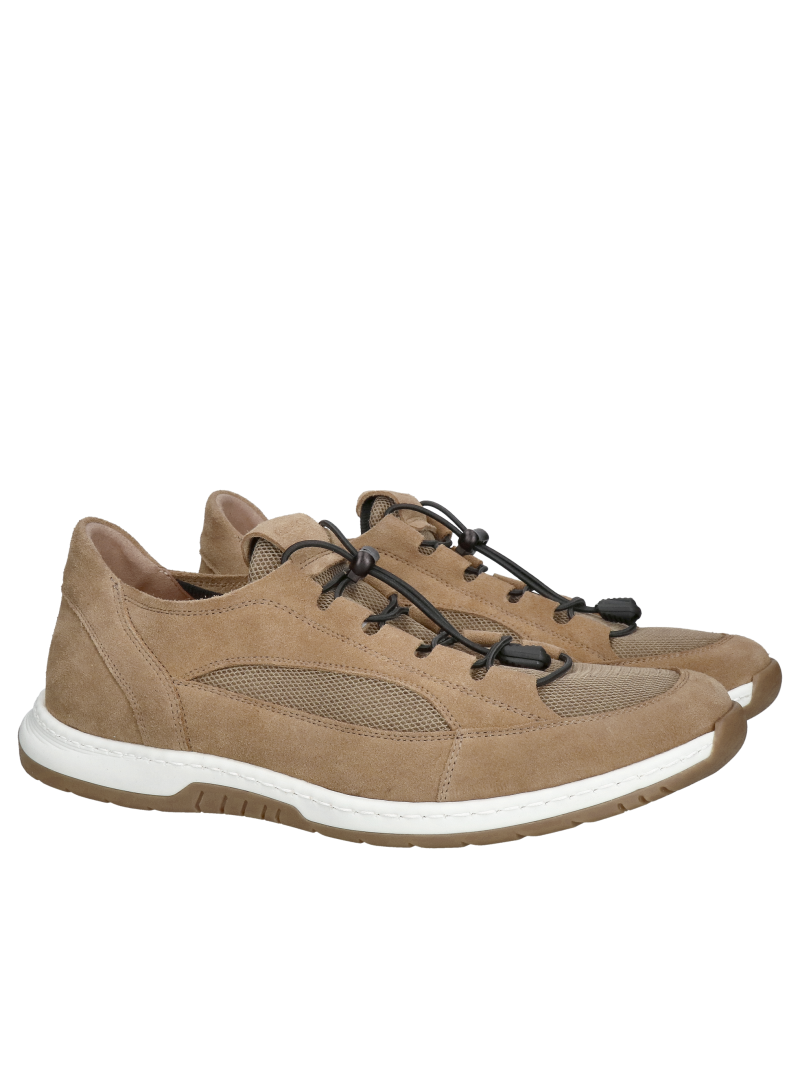 Exceptionally soft men's shoes for wider feet, shoes with elastic laces for easier dressing