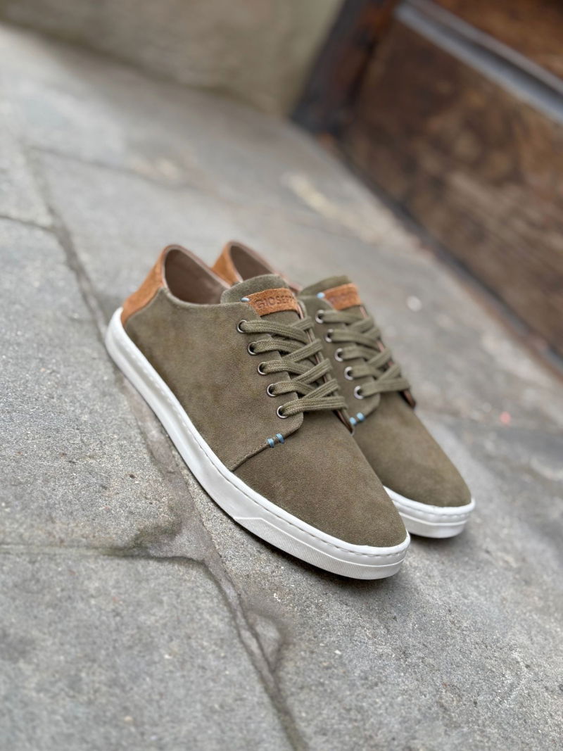 Wygodne sneakersy męskie letnie, na wakacje, buty męskie zamszowe na lato, Konopka Shoes