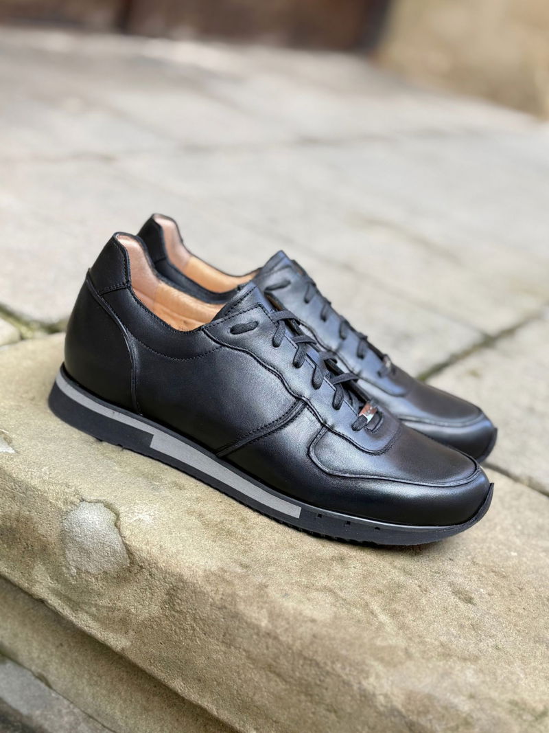 Men's lace-up shoes for everyday wear, men's shoes made of natural leather from a Polish manufacturer, Konopka Shoes