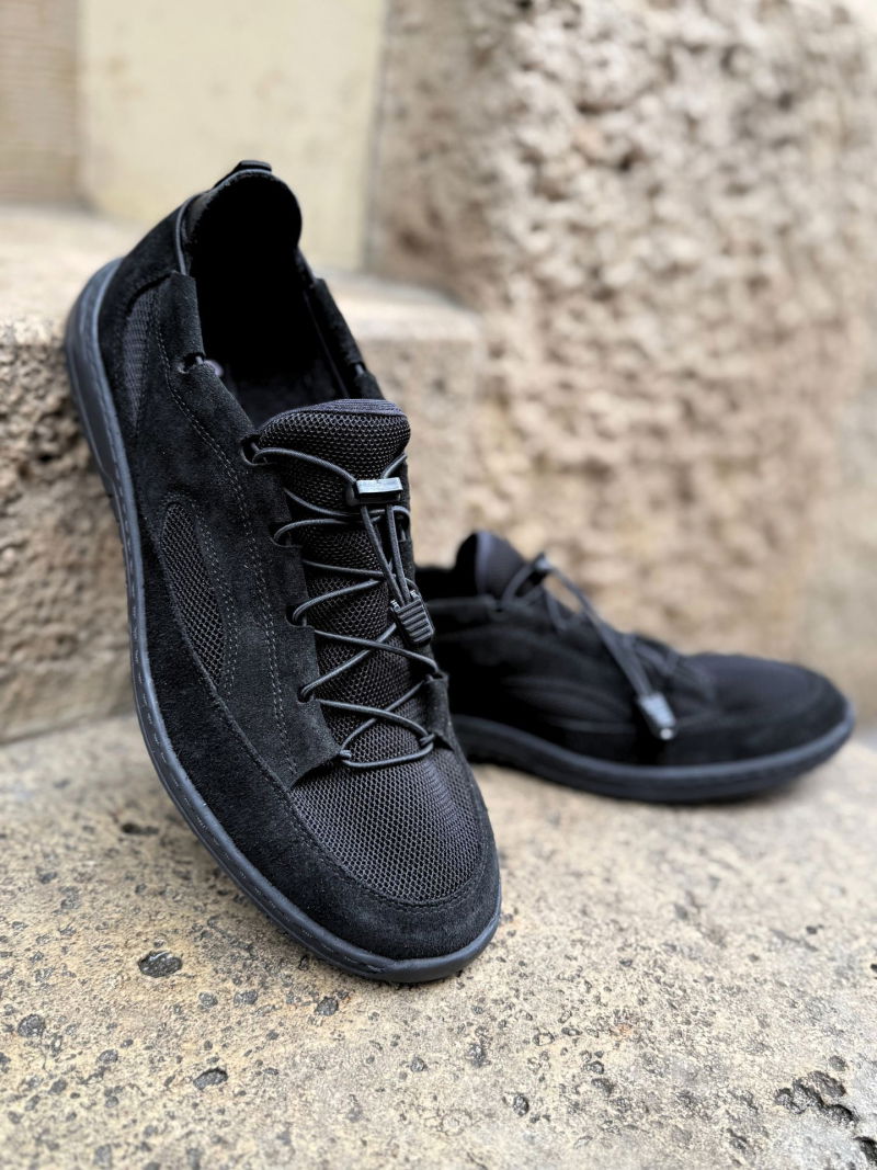 Men's mesh shoes for warm summer days, slip-on summer shoes for men with elastic straps