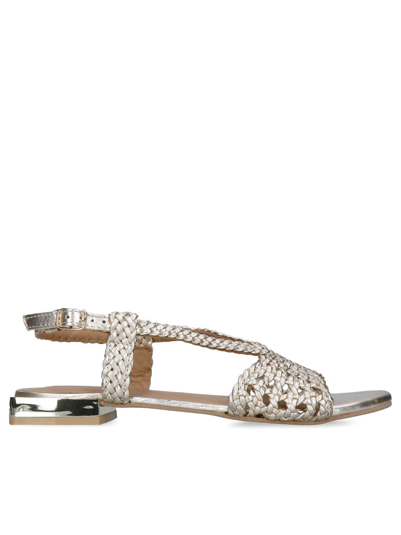 Low-heeled sandals, golden woven leather, perfect for summer dresses, Gioseppo, Konopka Shoes