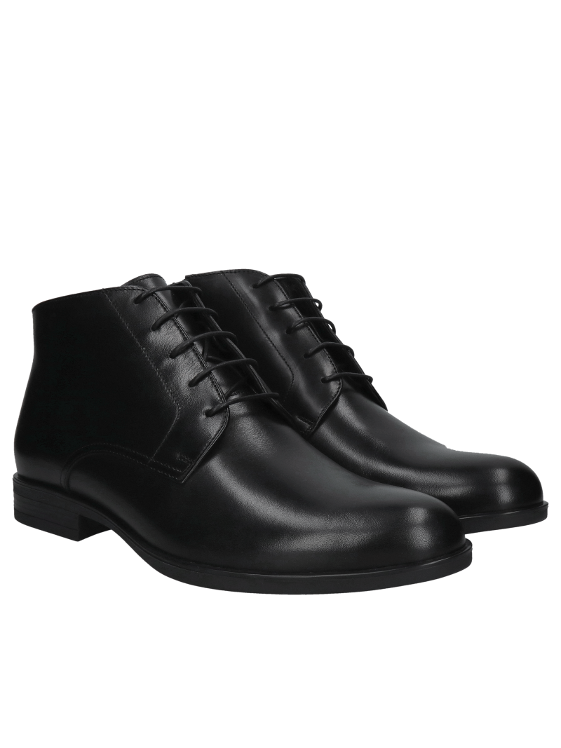Men's black boots lined with natural lamb skin