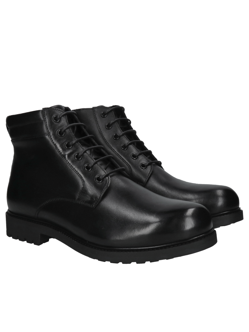 Men's leather boots lined with natural sheepskin, warm men's boots made of full-grain leather