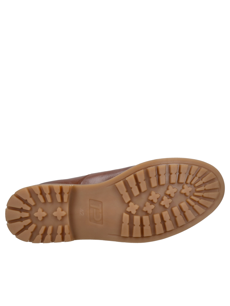 Brown lace-up boots made of full-grain leather with light insulation; ankle boots without a zipper