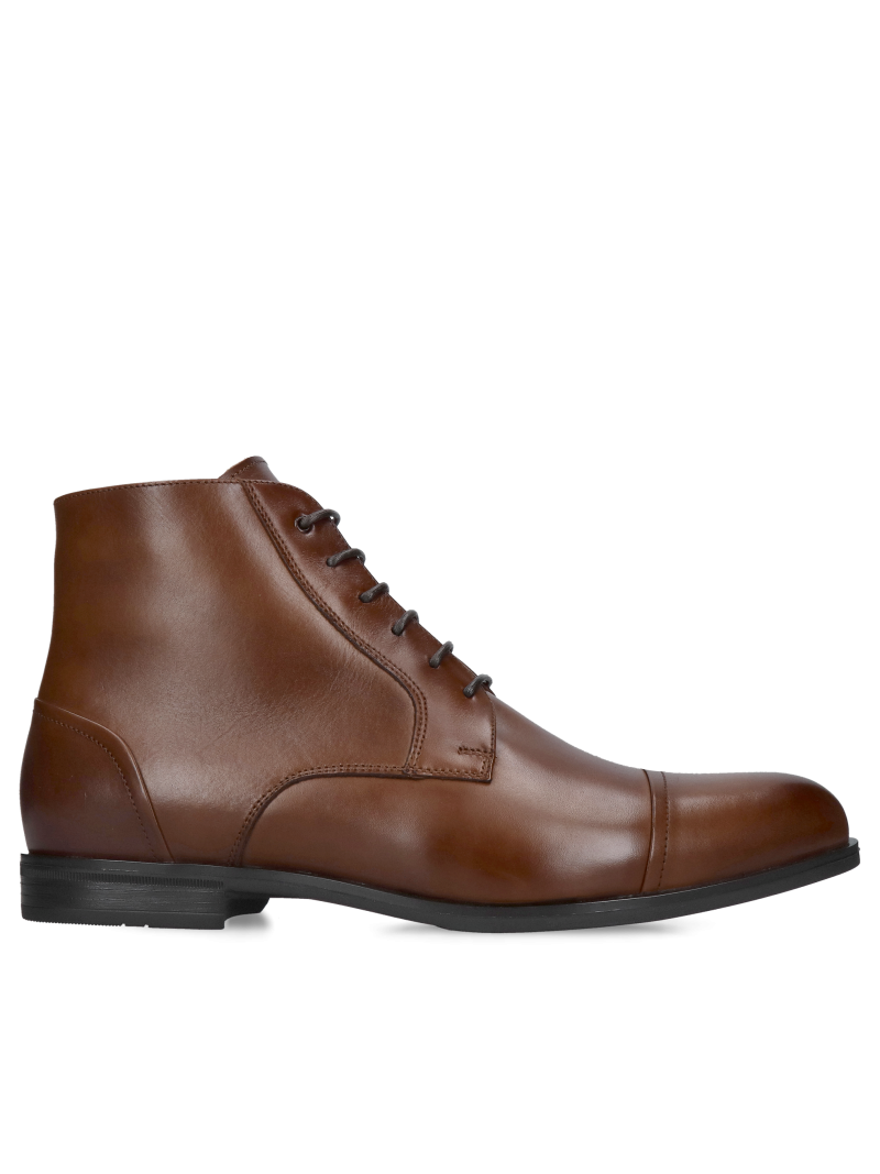 Men's brown winter boots with light insulation, elegant men's ankle boots