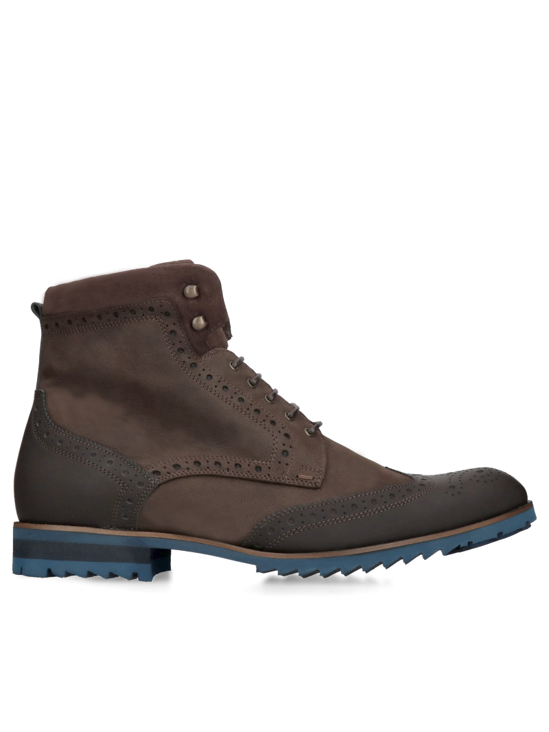 Men's brown boots made of dark nubuck, lace-up high-top men's winter boots