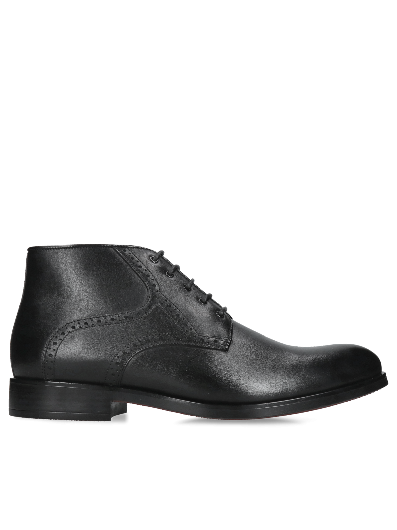 Men's black boots with natural sheepskin lining—warm and comfortable men's ankle boots