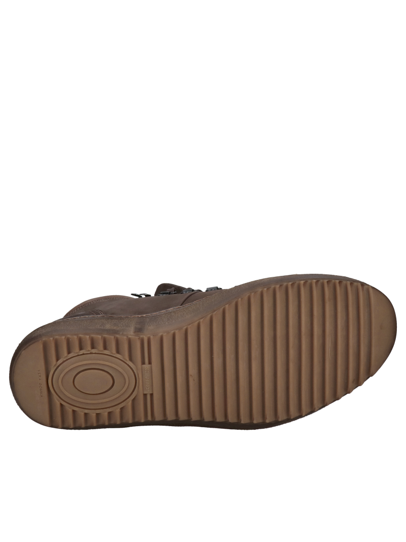 Men's insulated sports boots made of genuine leather from a Polish manufacturer