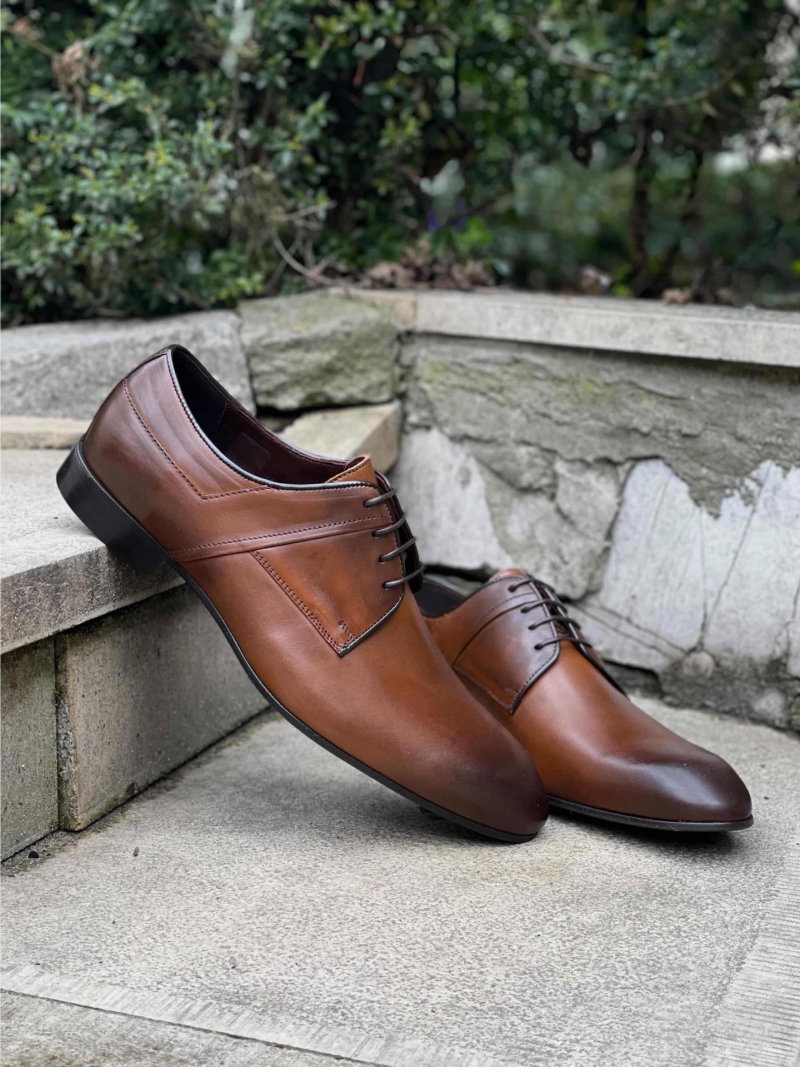 Elegant brown dress shoes, formal men's shoes for weddings and other special occasions