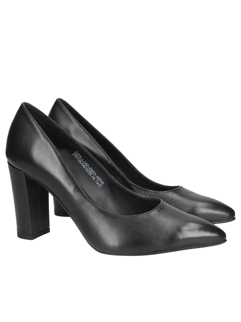 Elegant and classic high-heeled pumps, high heels on classic women's pumps