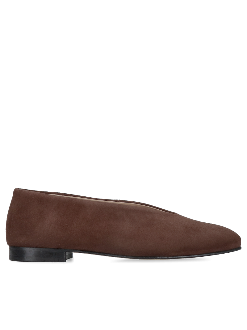 Minimalist chocolate-brown suede ballet flats, trendy chocolate-brown ballet flats