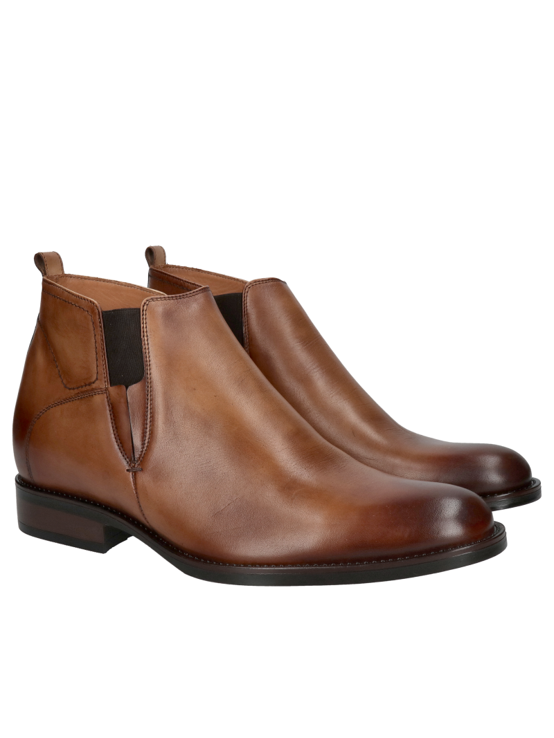 Brown, unlined platform boots; platform ankle boots without a zipper
