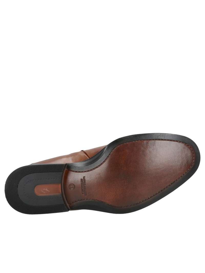 Brown, unlined platform boots; platform ankle boots without a zipper
