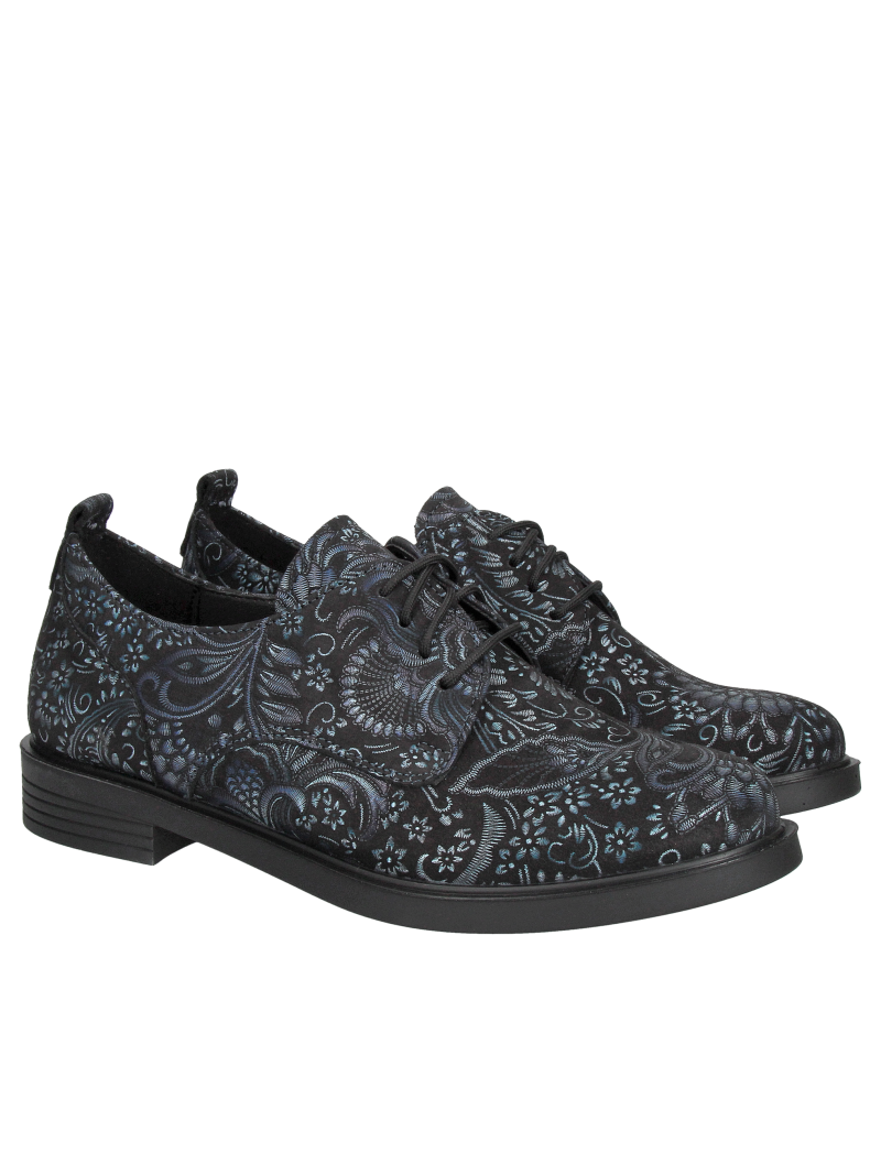 Women’s low-cut shoes in decorative navy blue suede leather