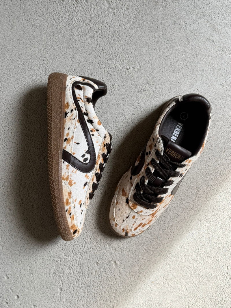 Women's sneakers with an animal print—a must-have for the fall-winter season