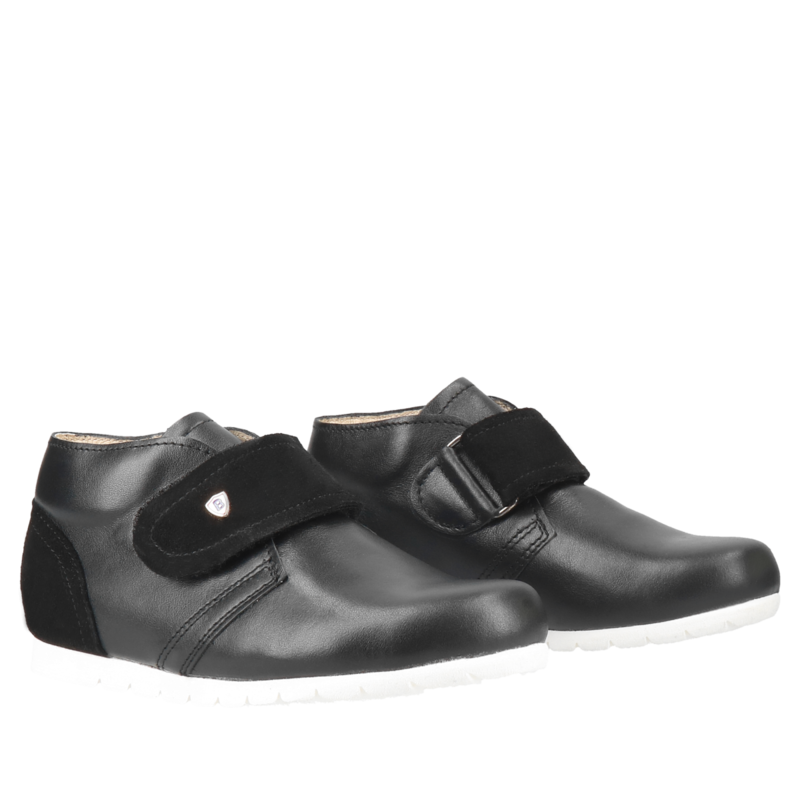 Czarne półbuty chłopięce Perła, Bambini Manufaktura, Buty dla chłopców, BM0345-01, Konopka Shoes Czarne półbuty chłopięce Perła, Bambini Manufaktura, Buty dla chłopców, BM0345-01, Konopka Shoes
