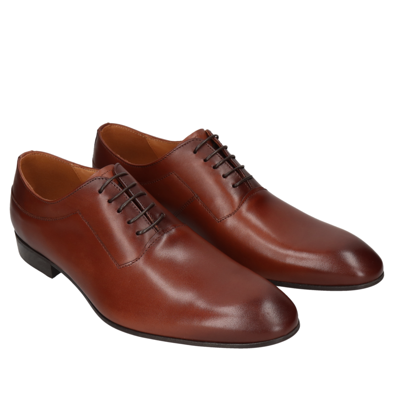 Eleganckie buty męskie do garnituru, skóra najwyższej jakości