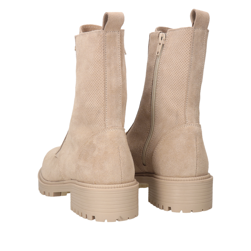 Beżowe botki na grubej podeszwie - stabilność i wygoda
