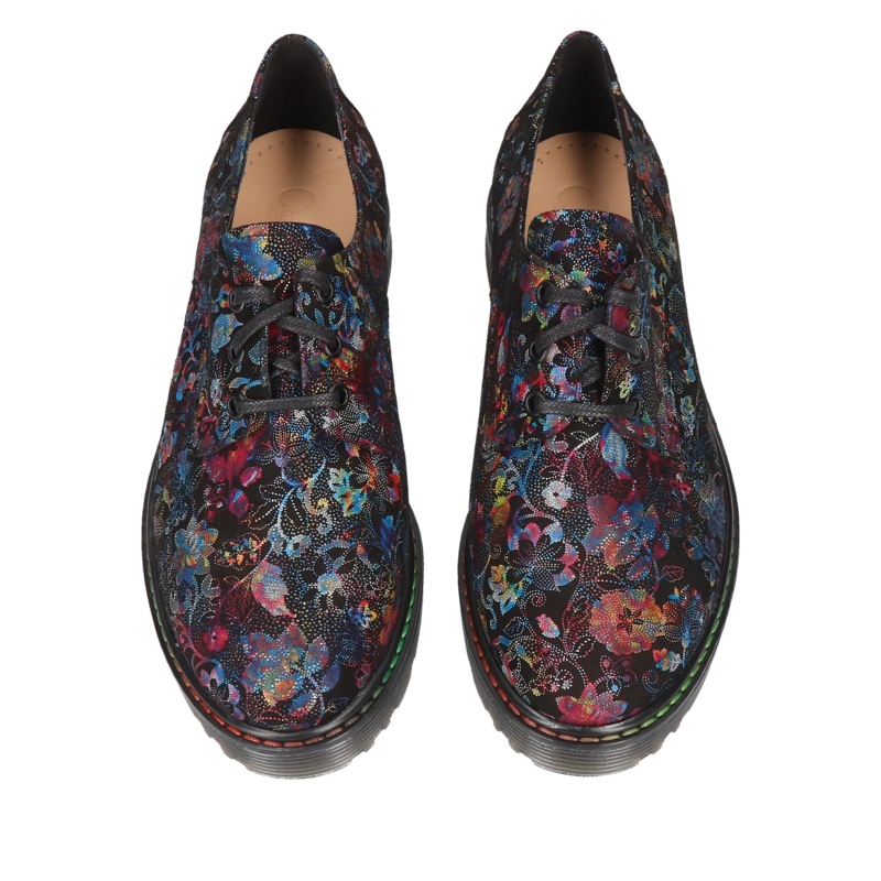 Modne buty damskie z limitowanej kolekcji polskiej marki