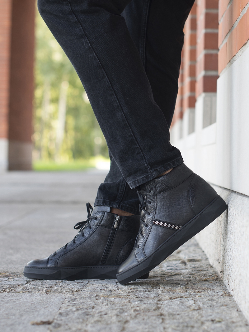 Buty podwyższające czarne, męskie trzewiki, skóra licowa, Conhpol, Konopka Shoes