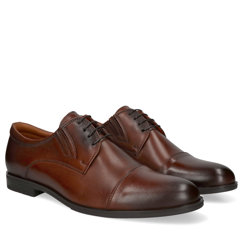 Szukasz butów na szeroką stopę? Sprawdź nasze brązowe półbuty!