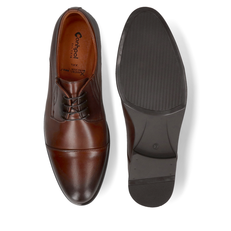 Szukasz butów na szeroką stopę? Sprawdź nasze brązowe półbuty!